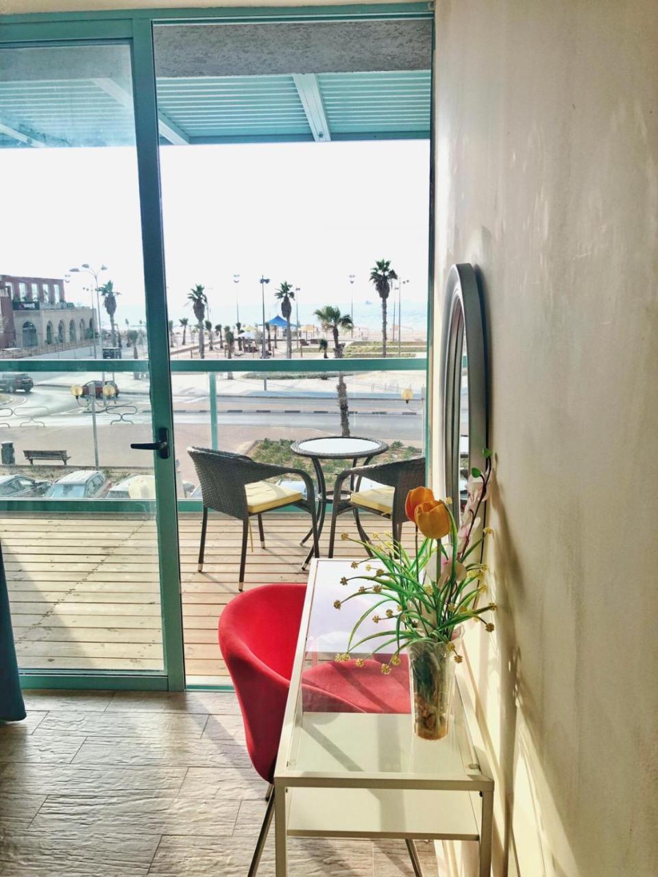 Sur La Mer Hotel Ашдод Экстерьер фото