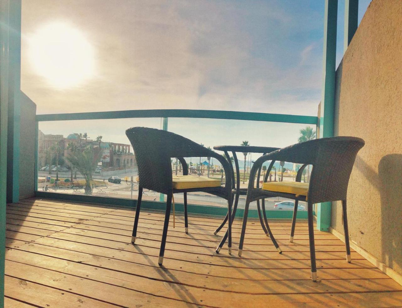 Sur La Mer Hotel Ашдод Экстерьер фото